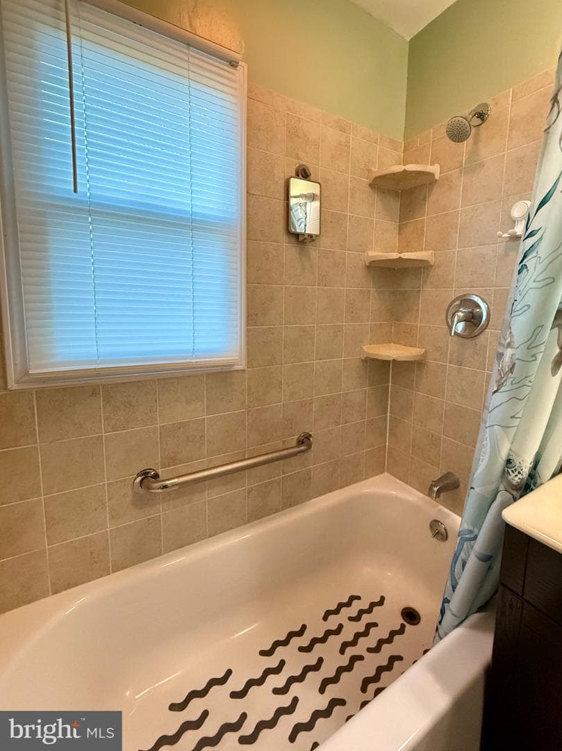 547 Rentzheimer Drive photo 8