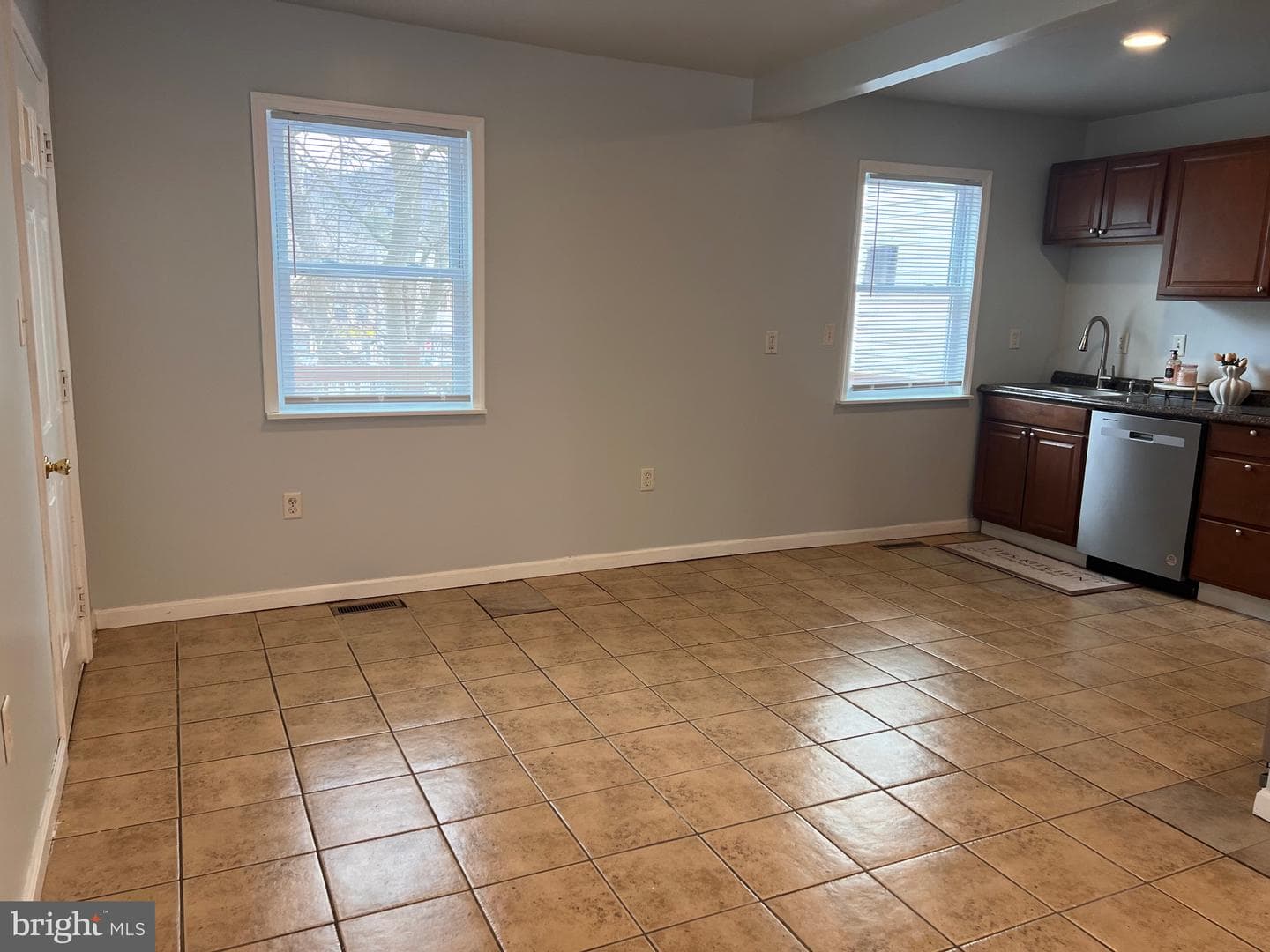 427 Pawnee Street photo 12