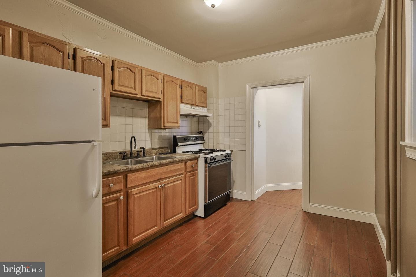630 Pierce Street photo 17