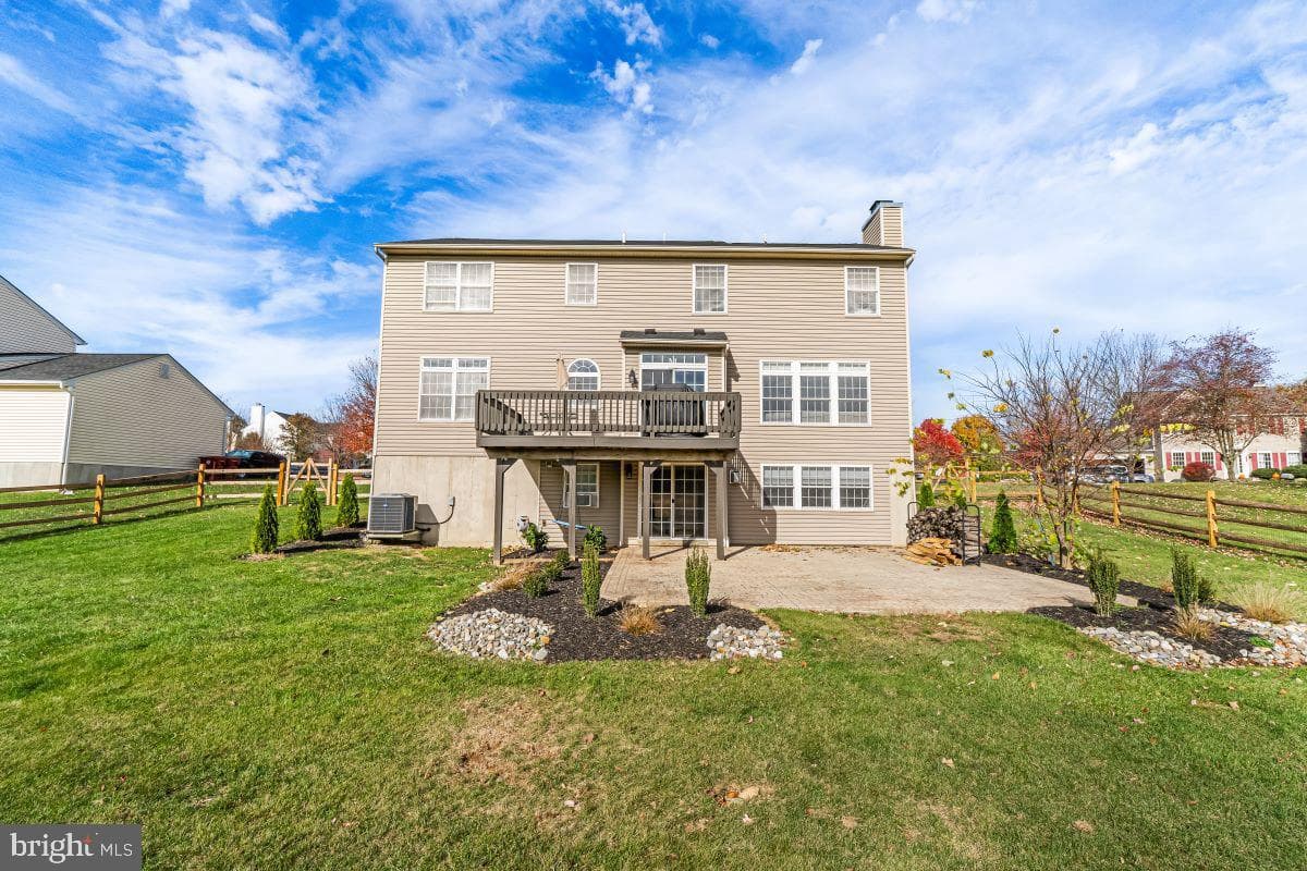 4128 Foxwood Circle photo 38