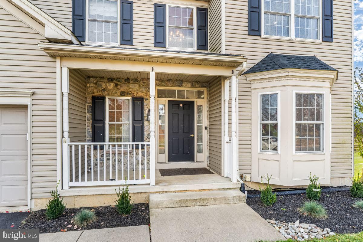 4128 Foxwood Circle photo 4