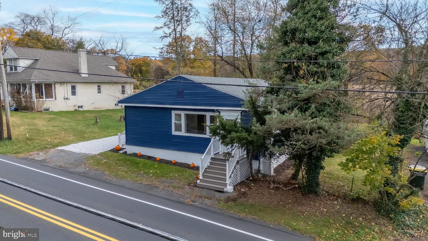 2020 Leithsville Road photo 3
