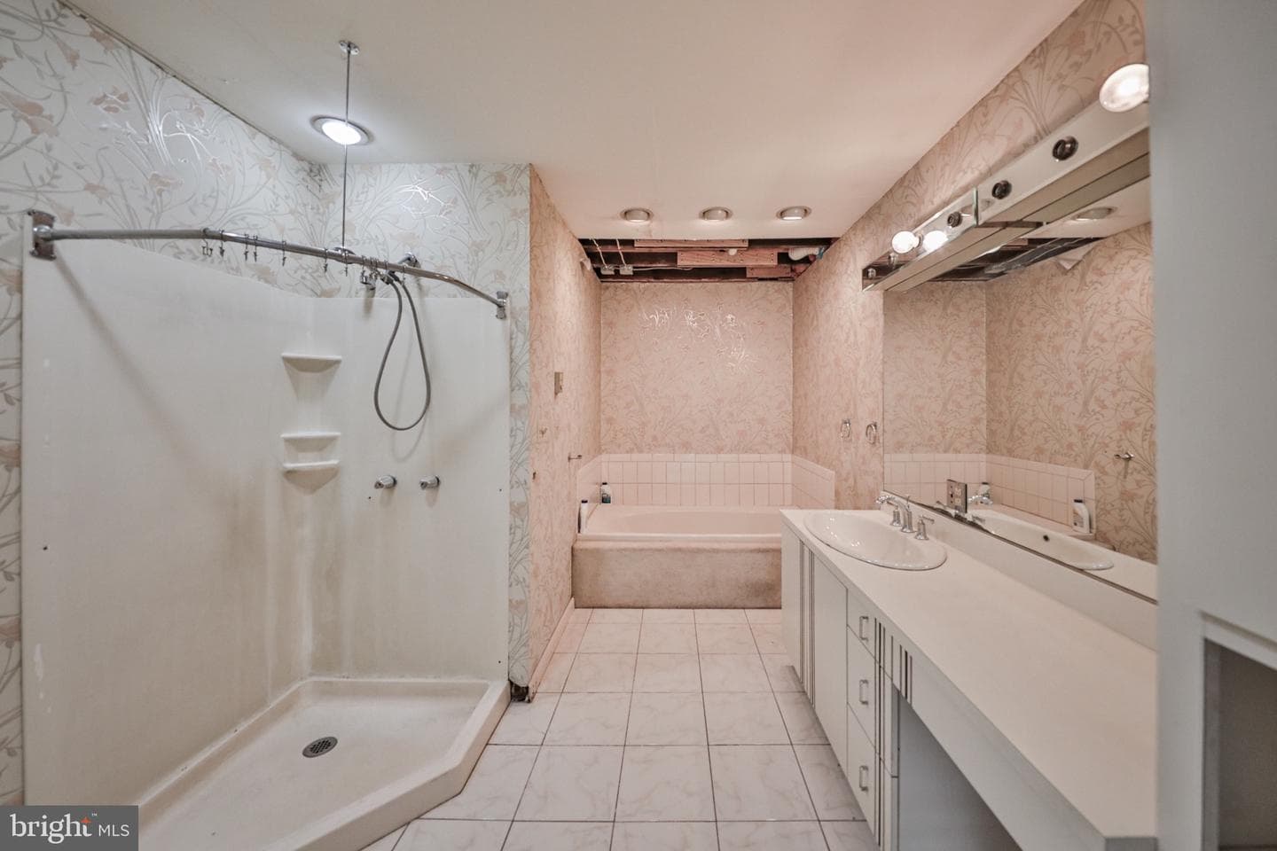 420 9th Street photo 26