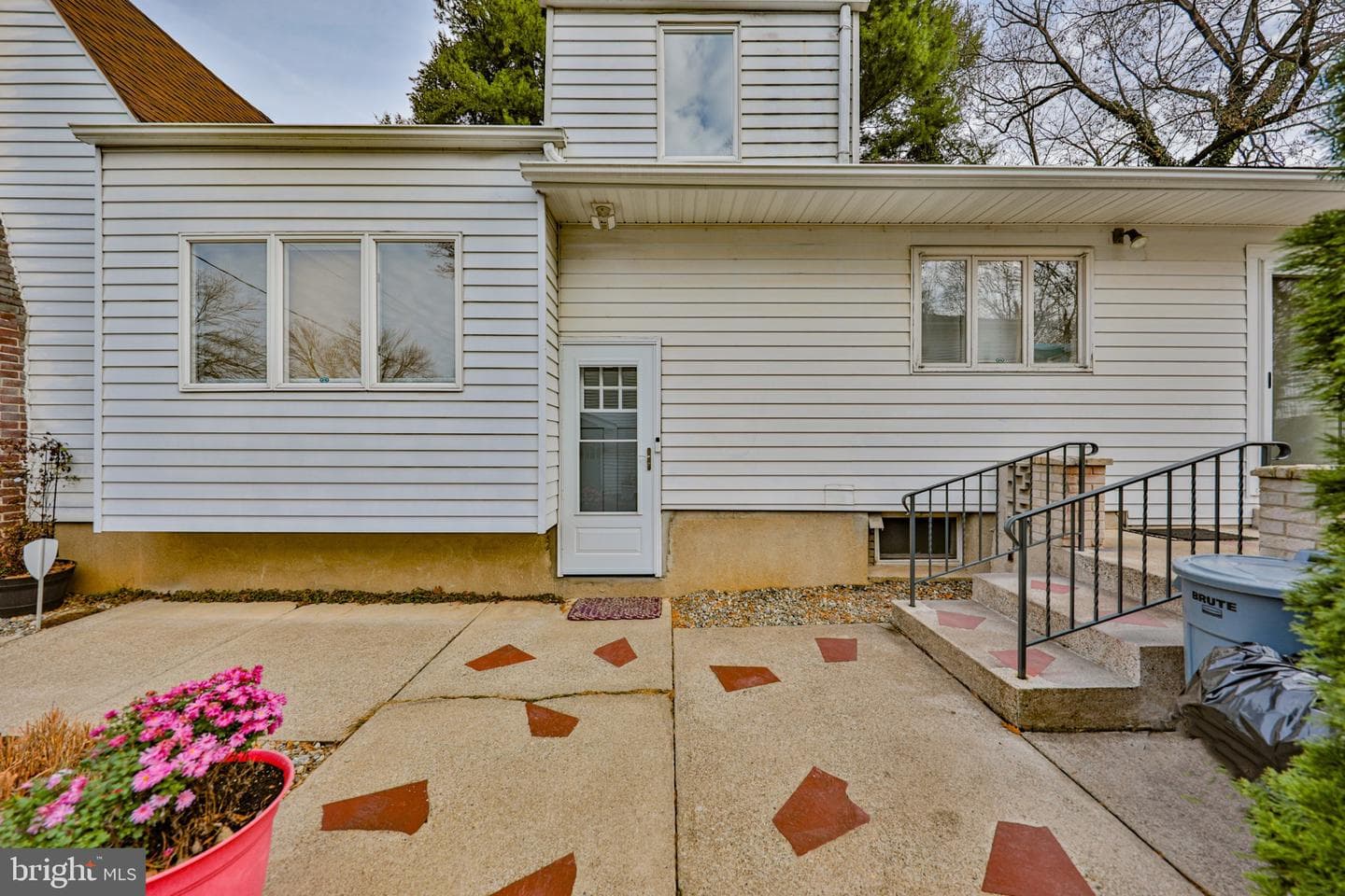 420 9th Street photo 42