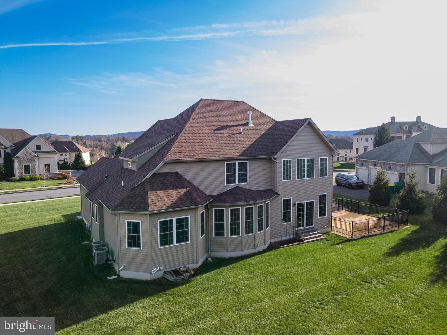 62 Surrey Drive photo 55