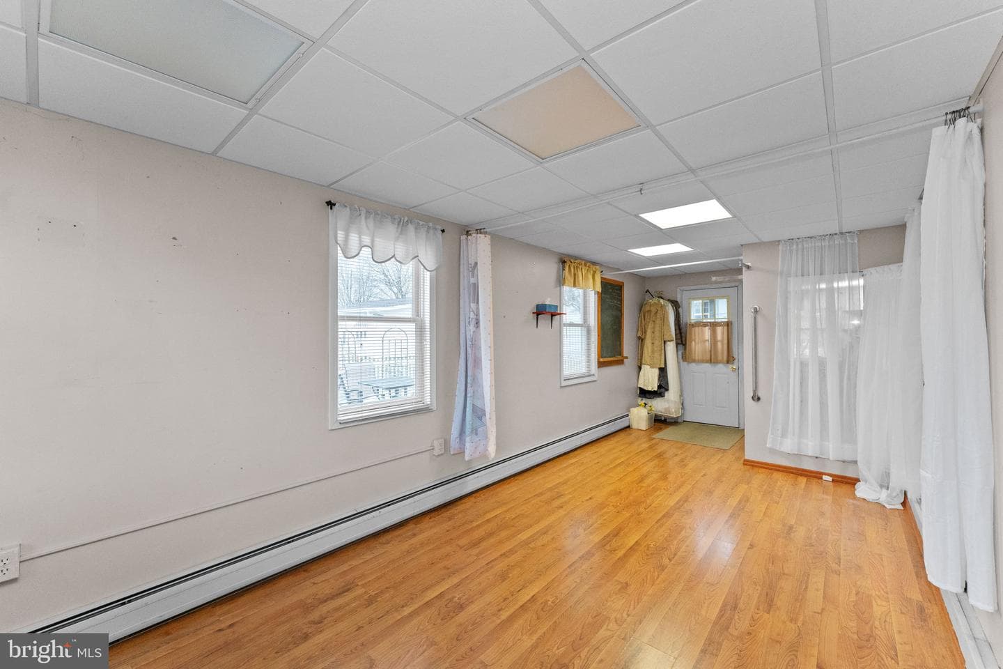 49 Seyfried Avenue photo 11