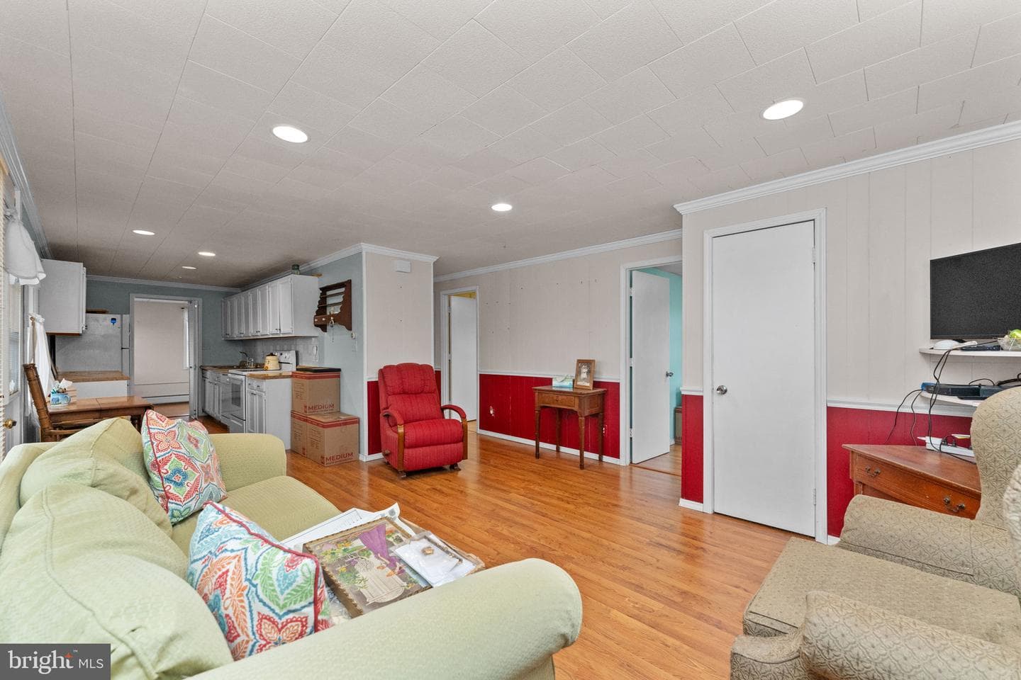 49 Seyfried Avenue photo 6