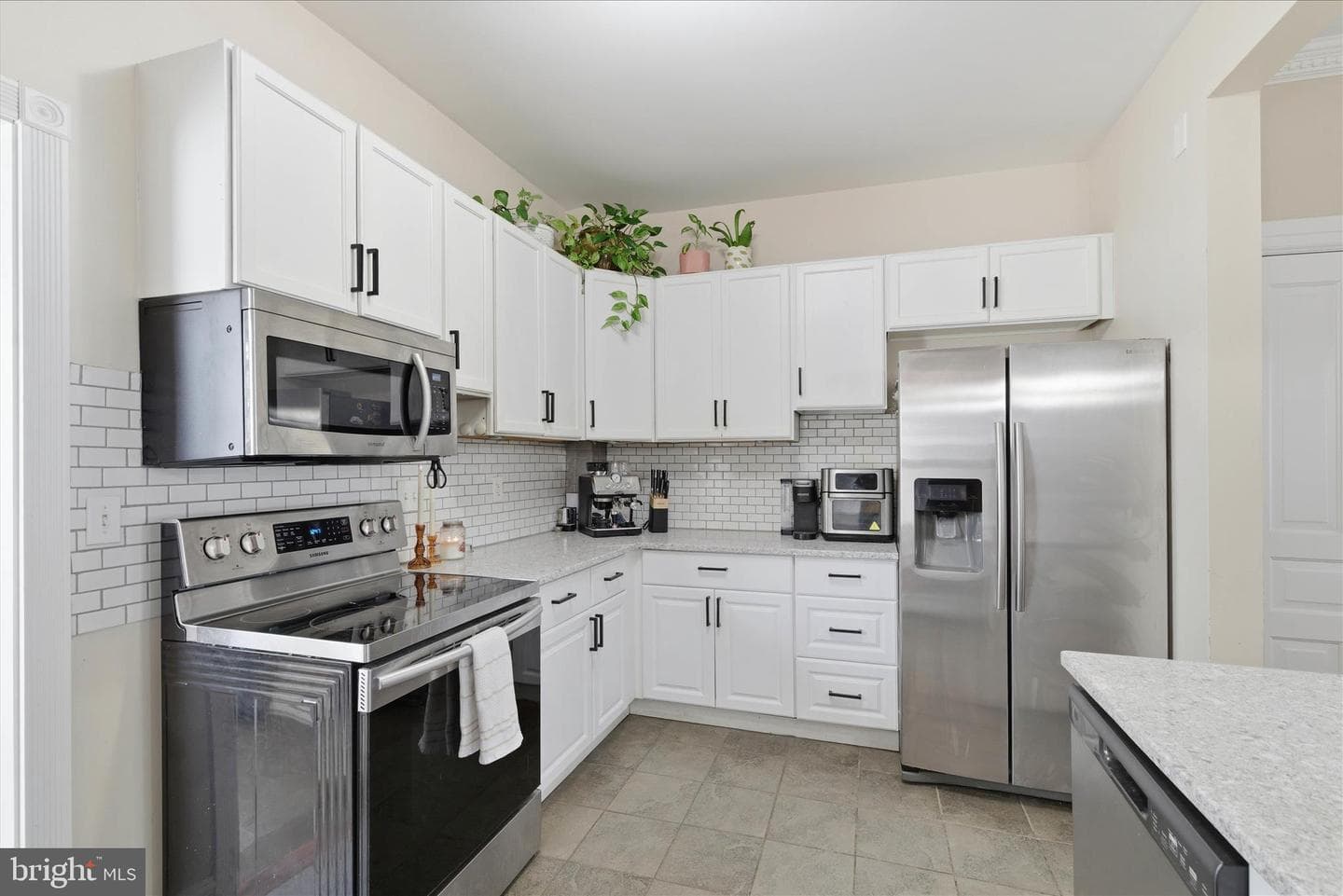 1405 Lorain Avenue photo 11