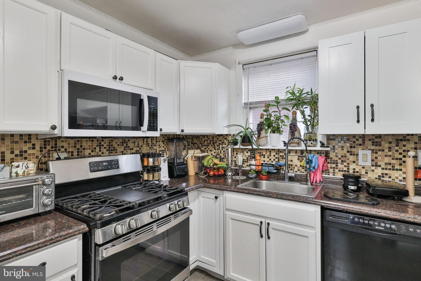 1147 Arcadia Street photo 19