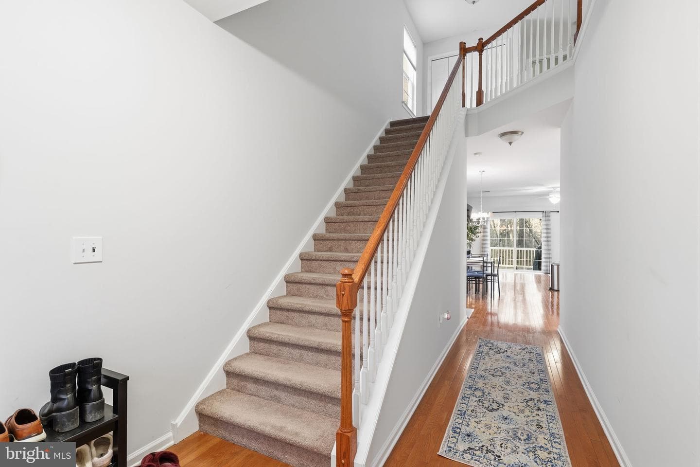 1530 Crest Park Court photo 4