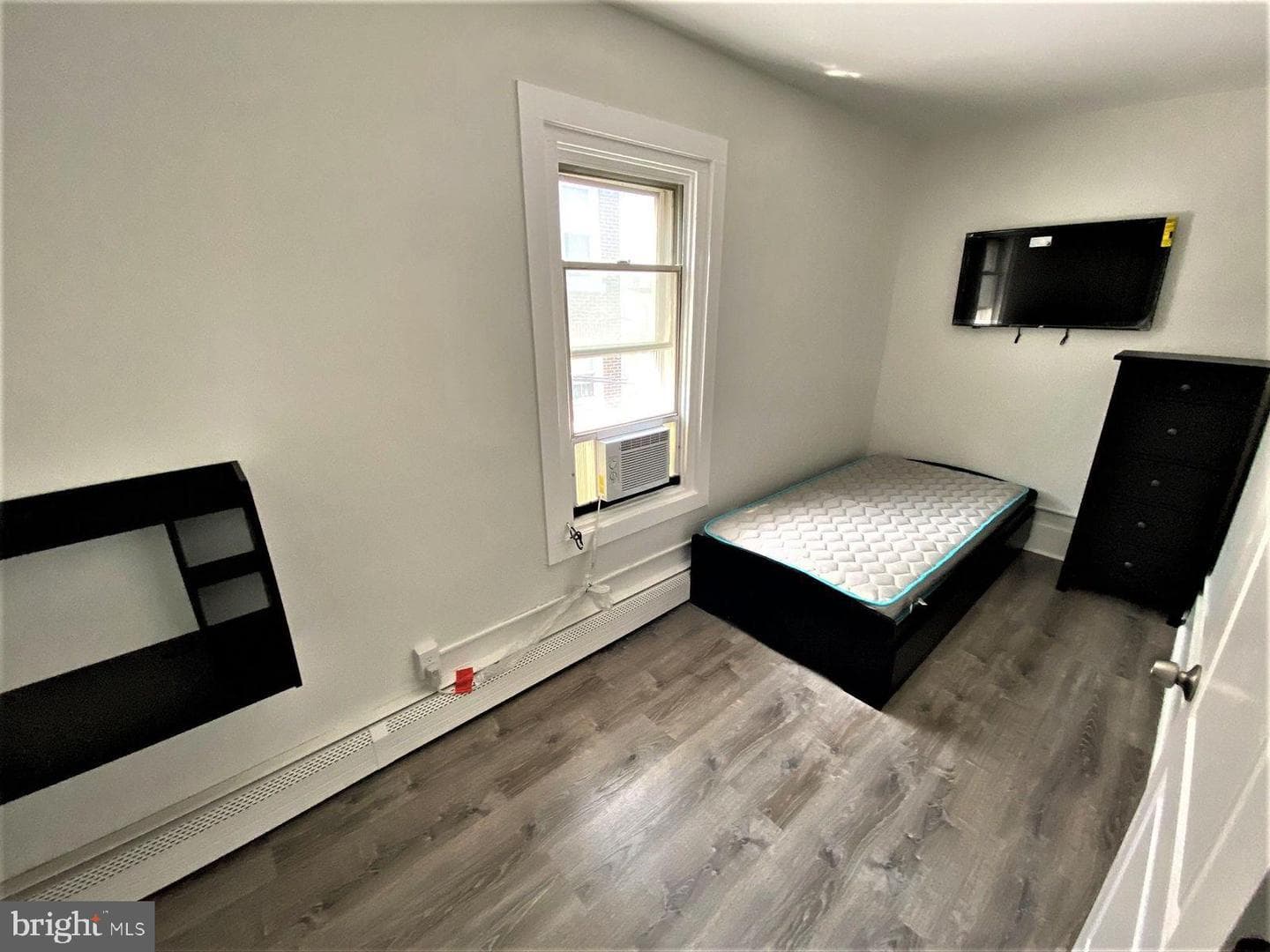 515 Thomas Street photo 22