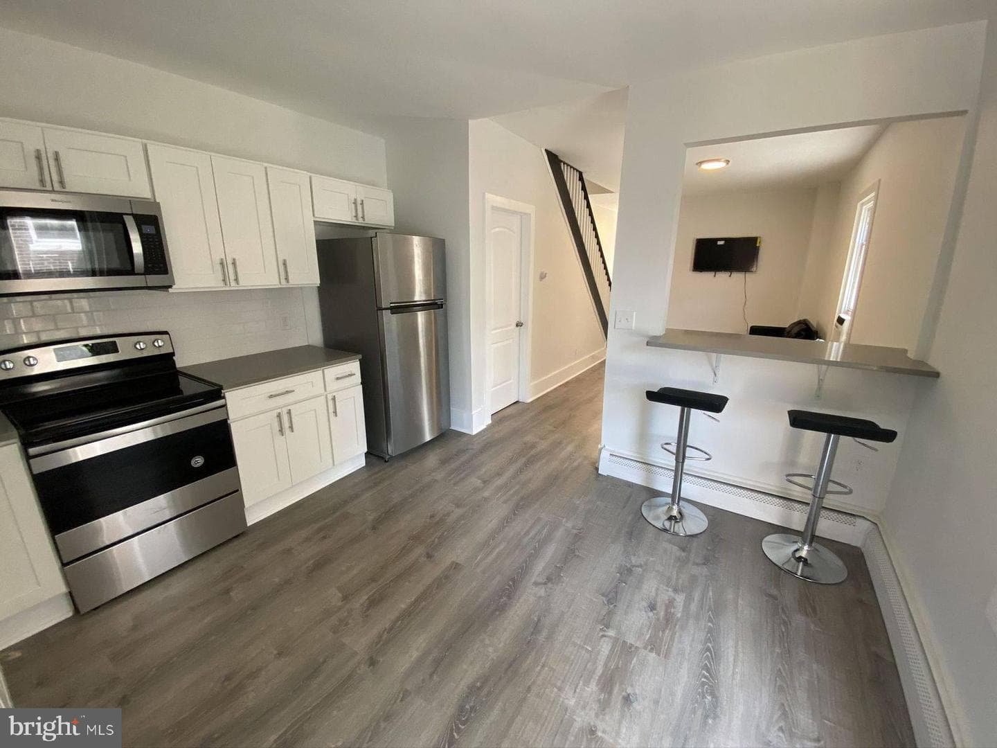 515 Thomas Street photo 4