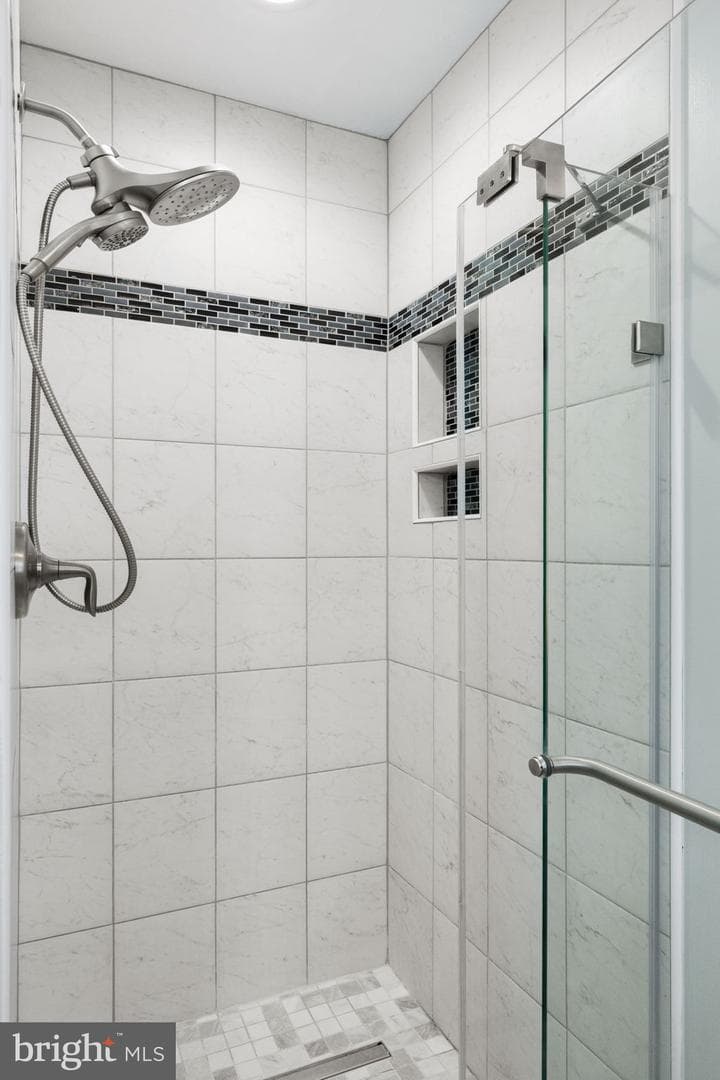 402 Florentine Drive photo 31