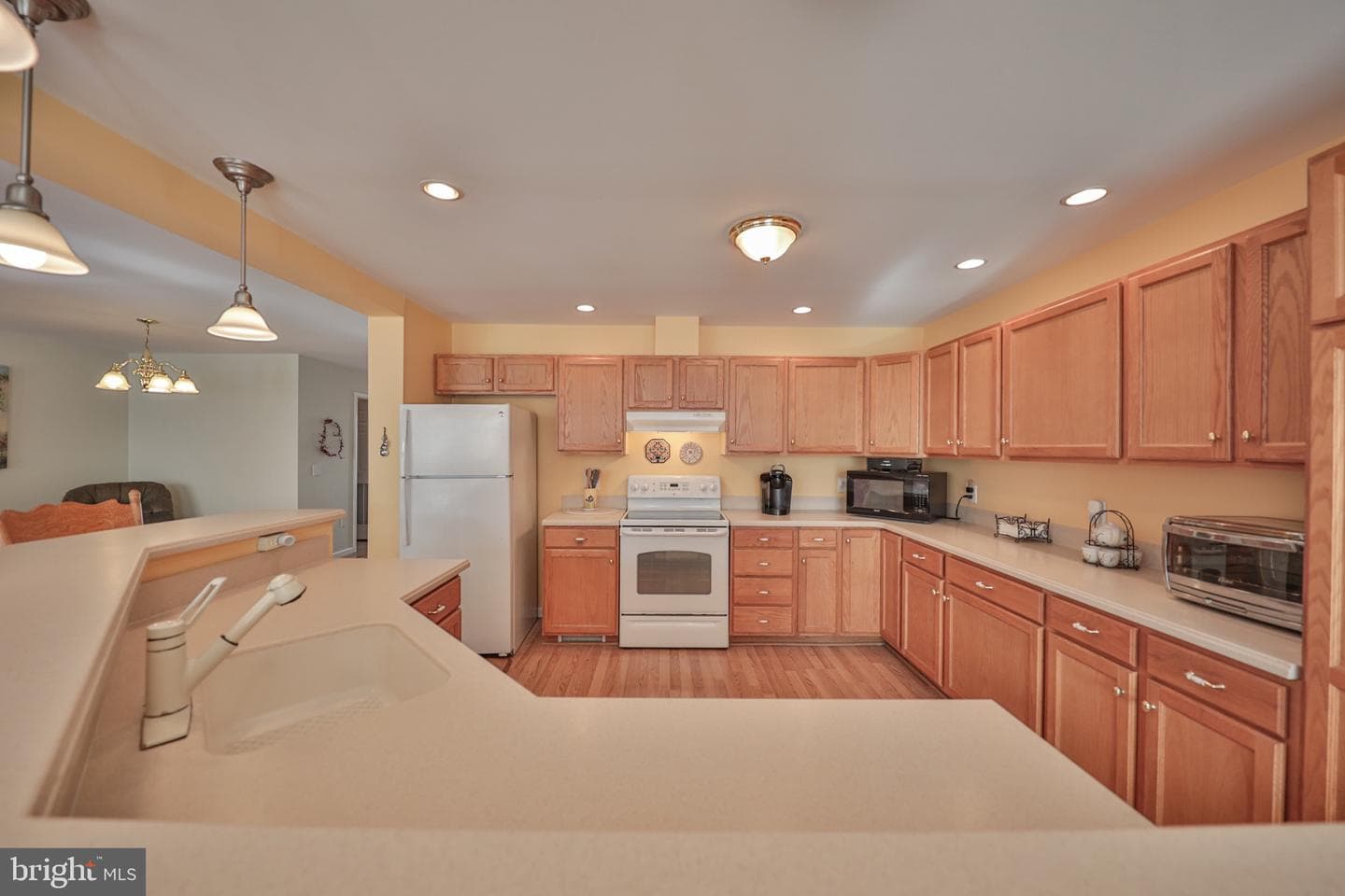 742 Biltmore Avenue photo 9