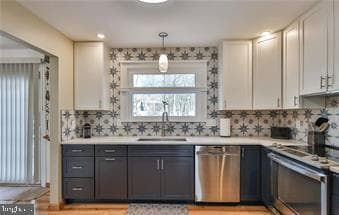 536 Carol Lane photo 16