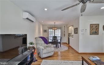 536 Carol Lane photo 8
