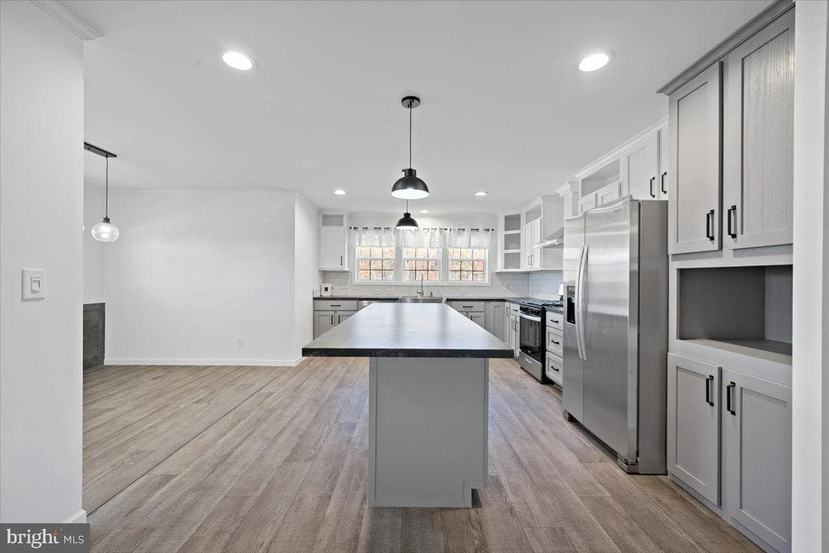 1412 Heytesbury Road photo 18