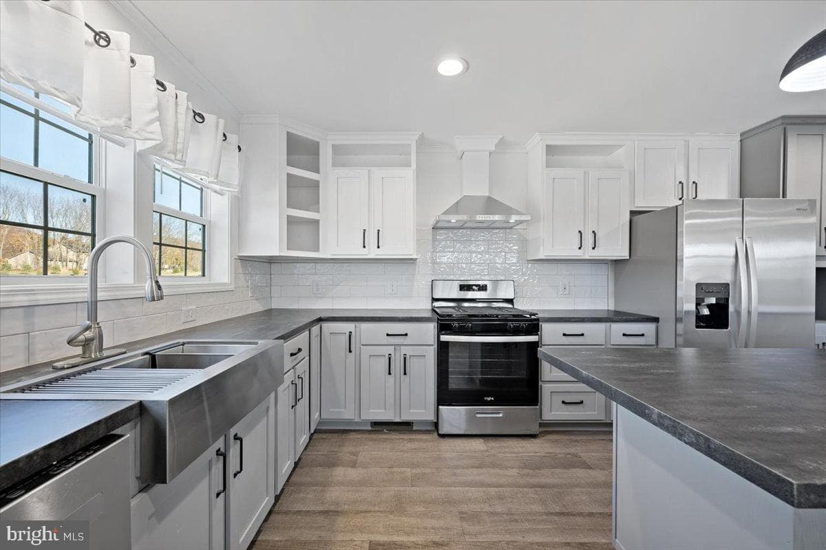 1412 Heytesbury Road photo 22