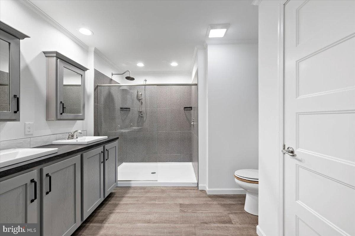 1412 Heytesbury Road photo 35