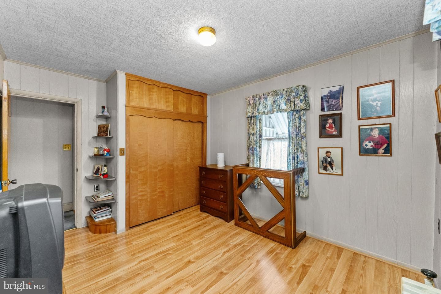 320 Garibaldi Avenue photo 24