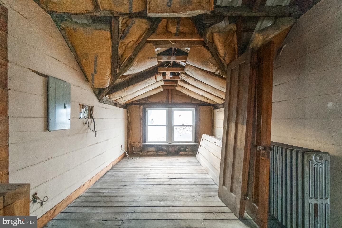 446 Williams Street photo 24