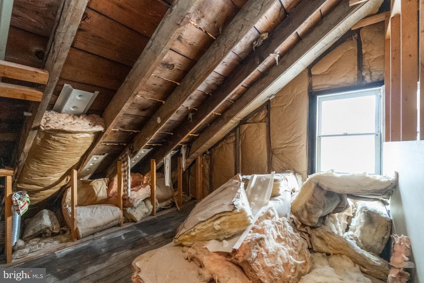 446 Williams Street photo 30