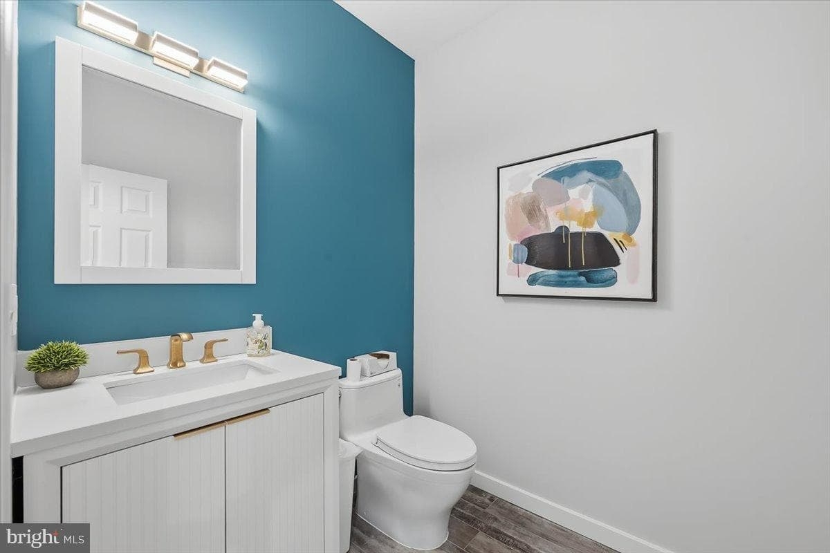 901 Meyer Road photo 22