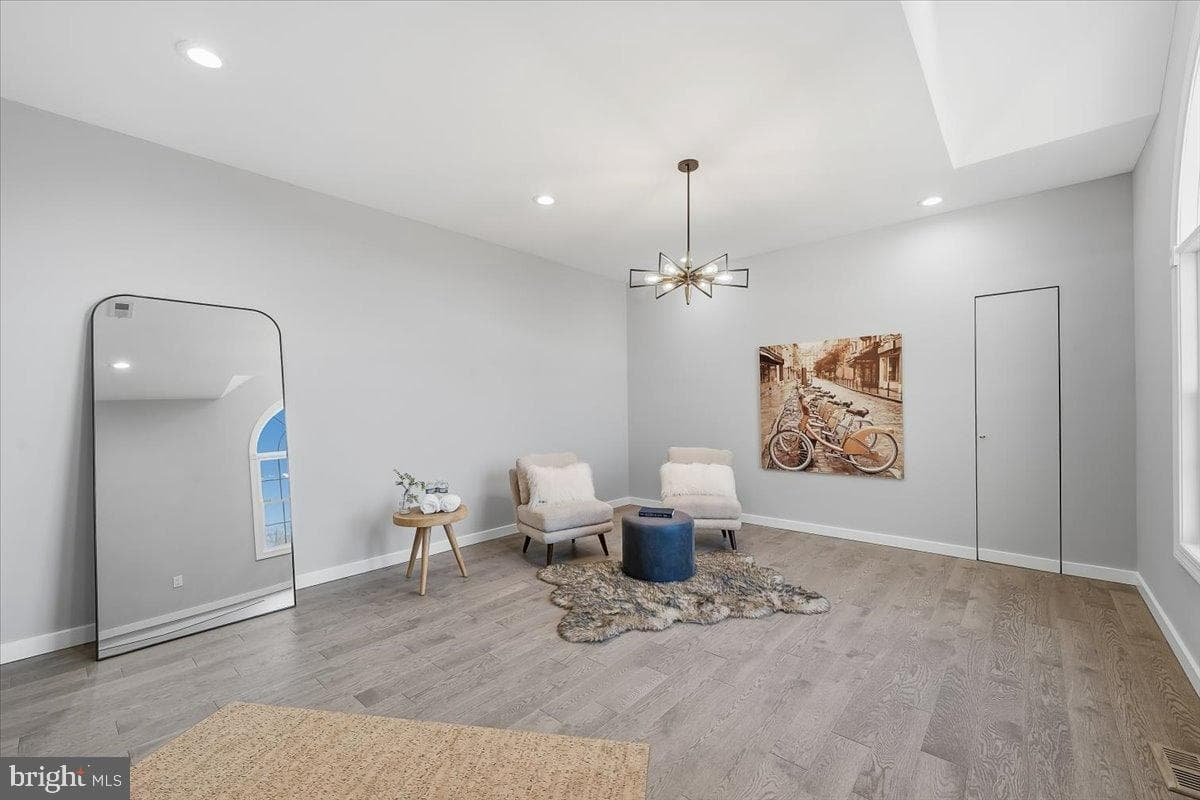 901 Meyer Road photo 27