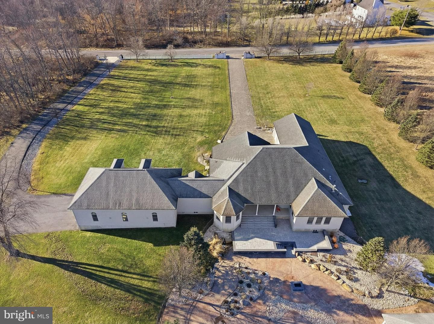 901 Meyer Road photo 4