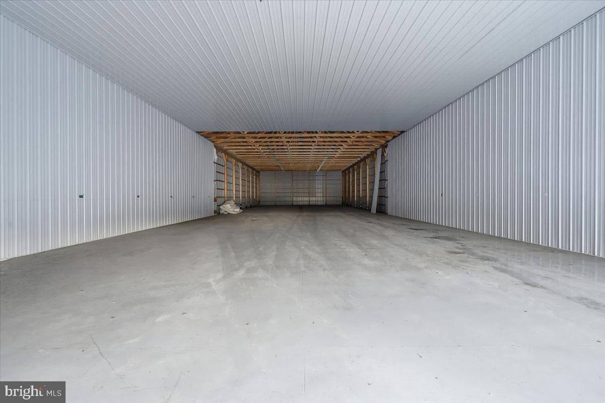 901 Meyer Road photo 49