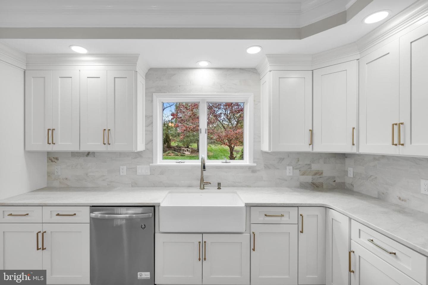 3685 Manor Road photo 19
