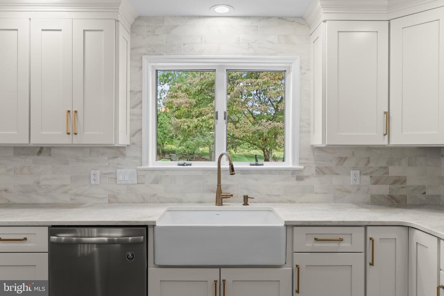 3685 Manor Road photo 20