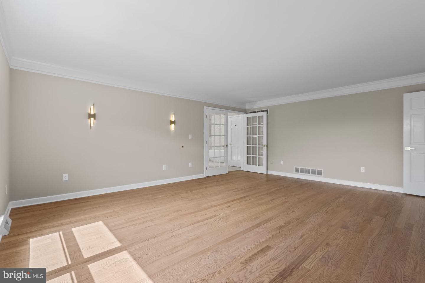 3685 Manor Road photo 26