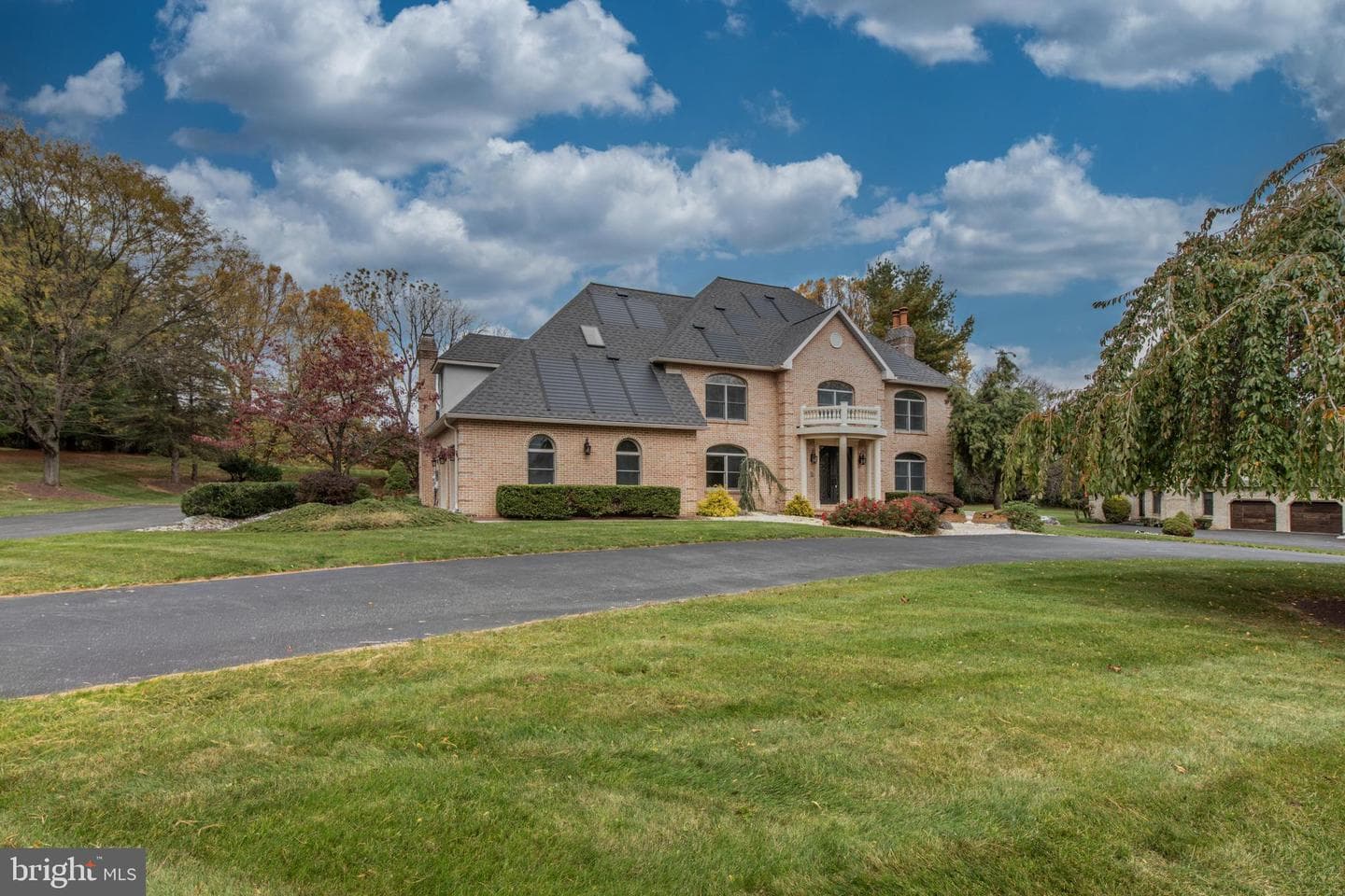 3685 Manor Road photo 3