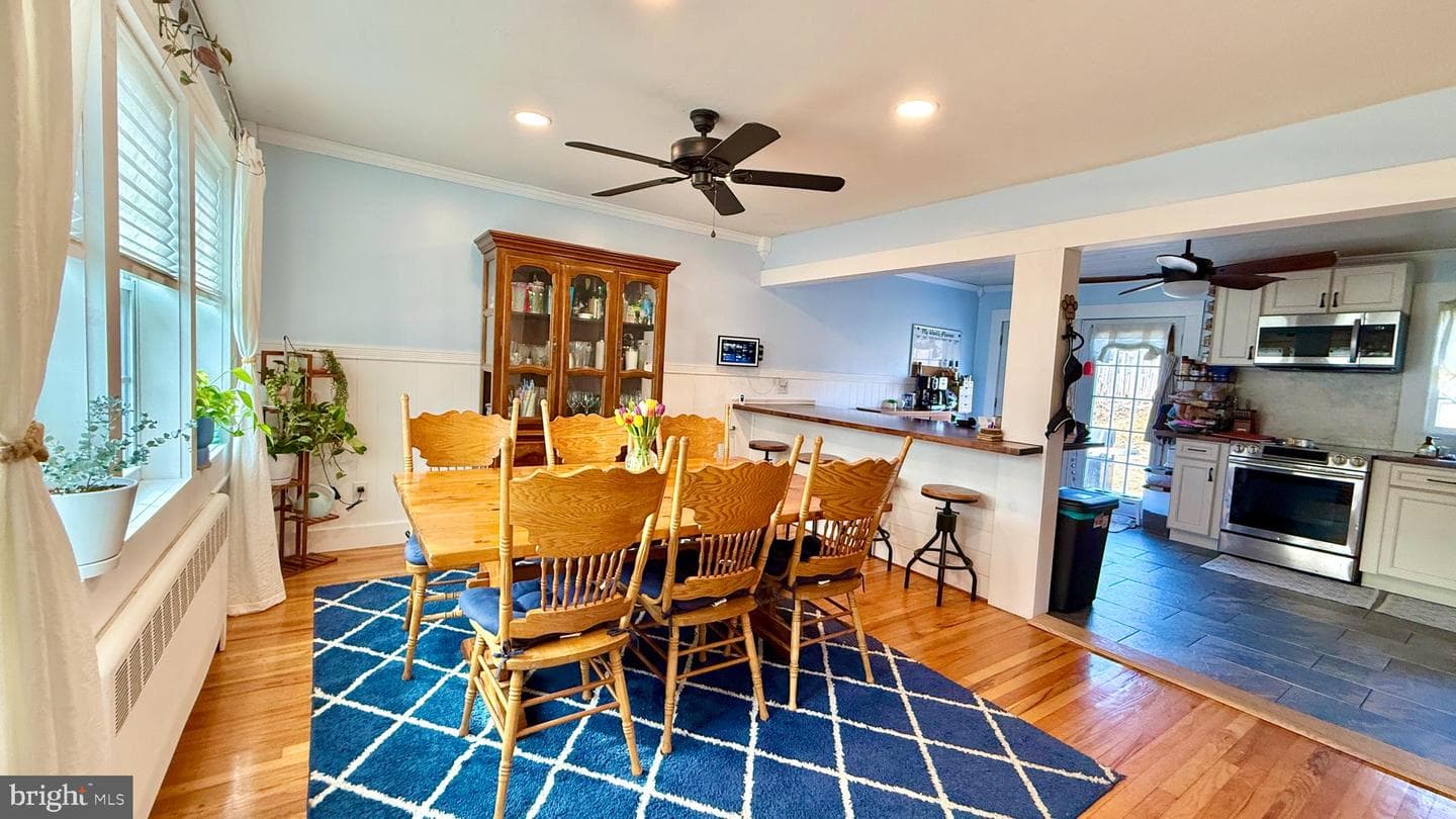 3041 Hermitage Avenue photo 3