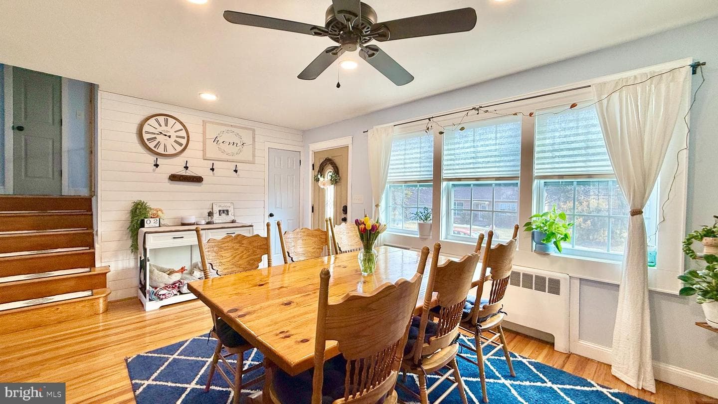 3041 Hermitage Avenue photo 4