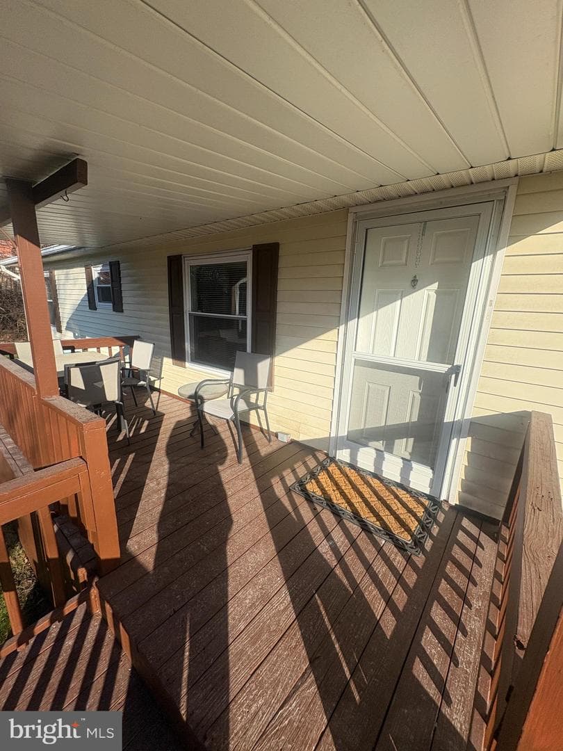 110 Greenbriar Drive N, Bath