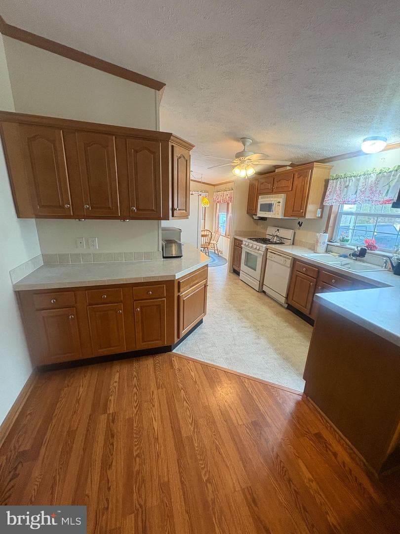 4162 Bunker Hill Ln W photo 18