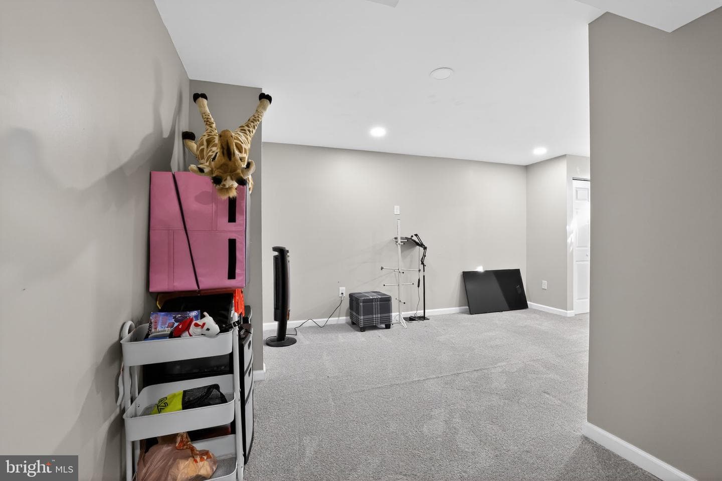 2270 Jeannette Lane photo 30