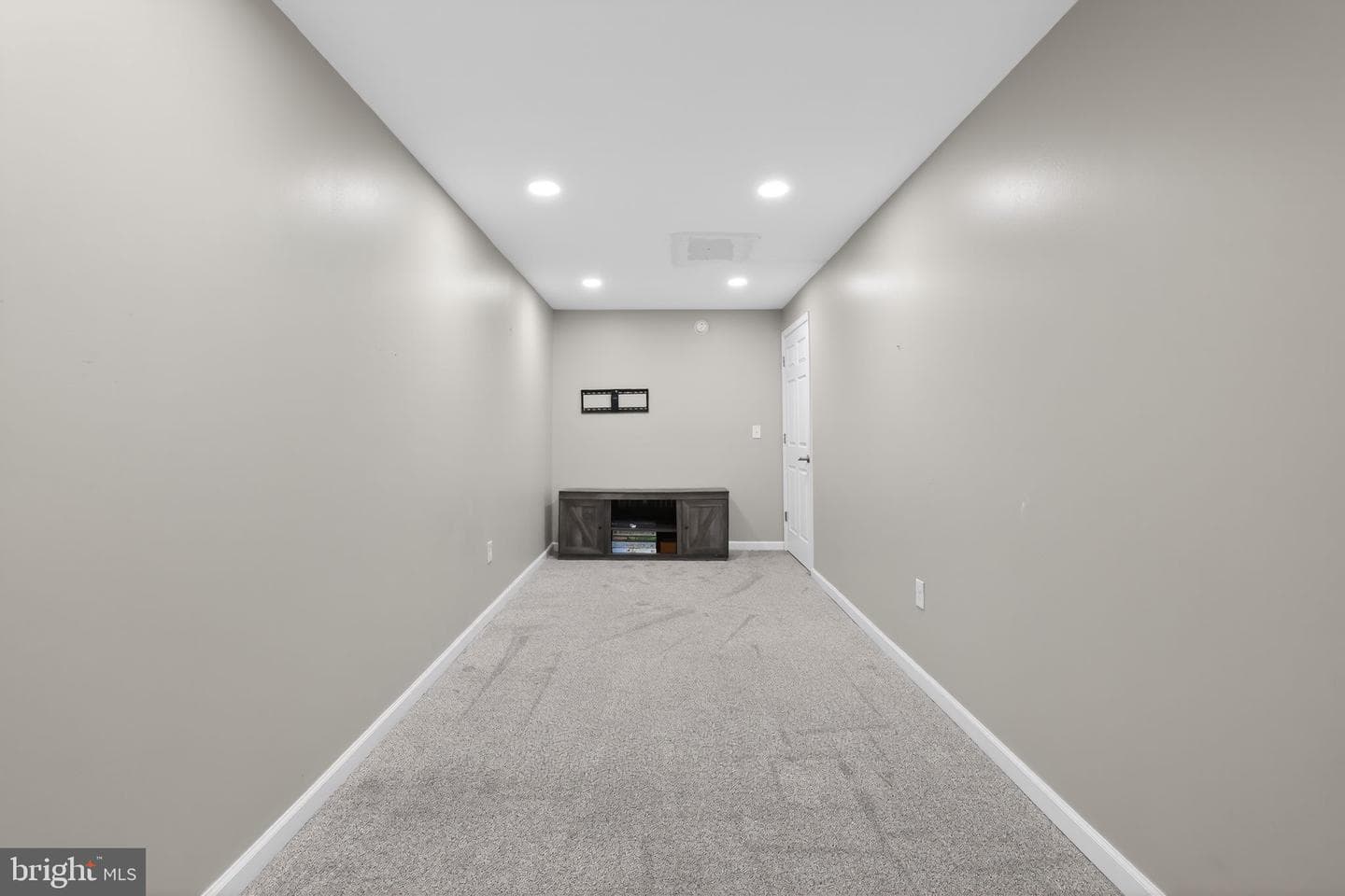 2270 Jeannette Lane photo 31