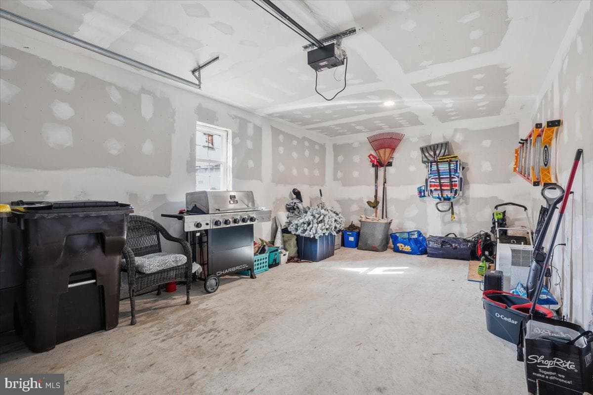1647 4th Street photo 39