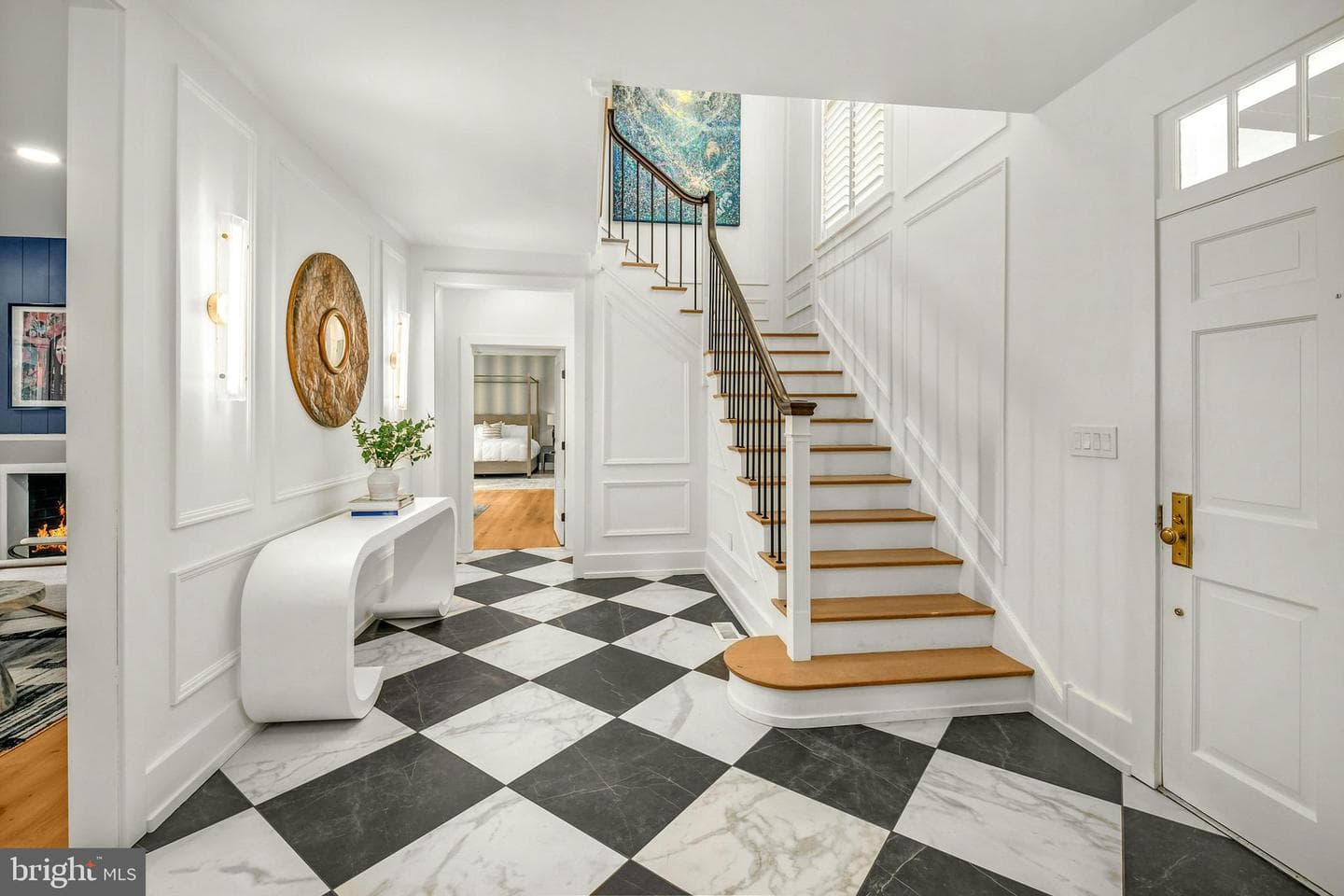 1803 Apple Tree Ln E photo 8