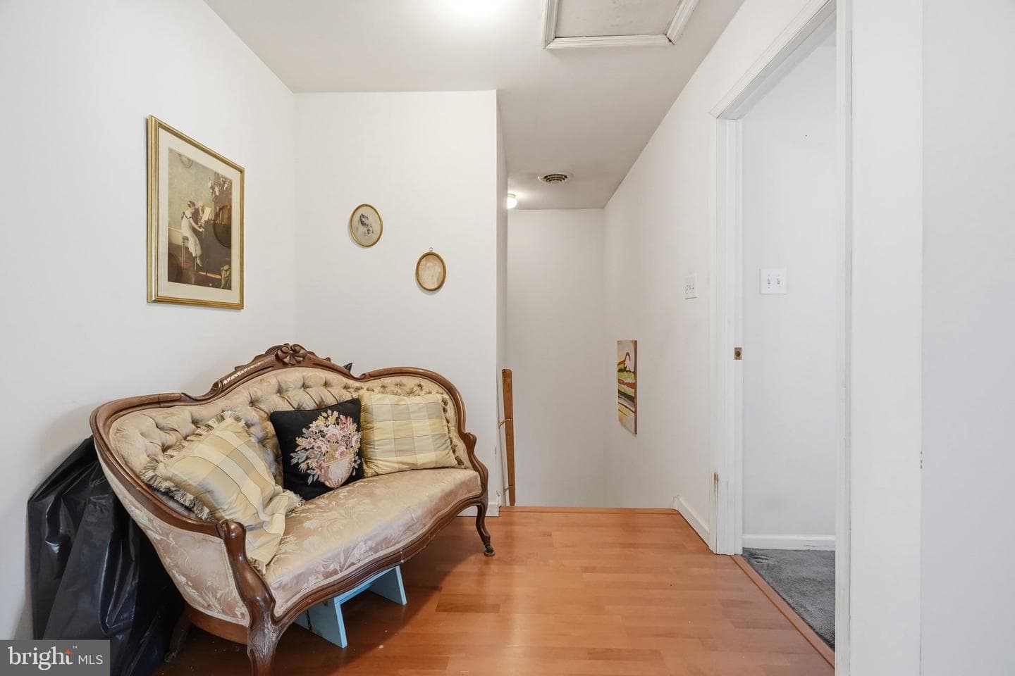 2531 Apple Street photo 25
