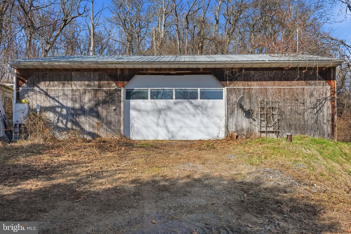 2531 Apple Street photo 46