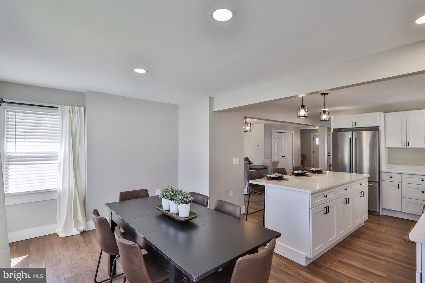 1437 Keilman Avenue photo 35