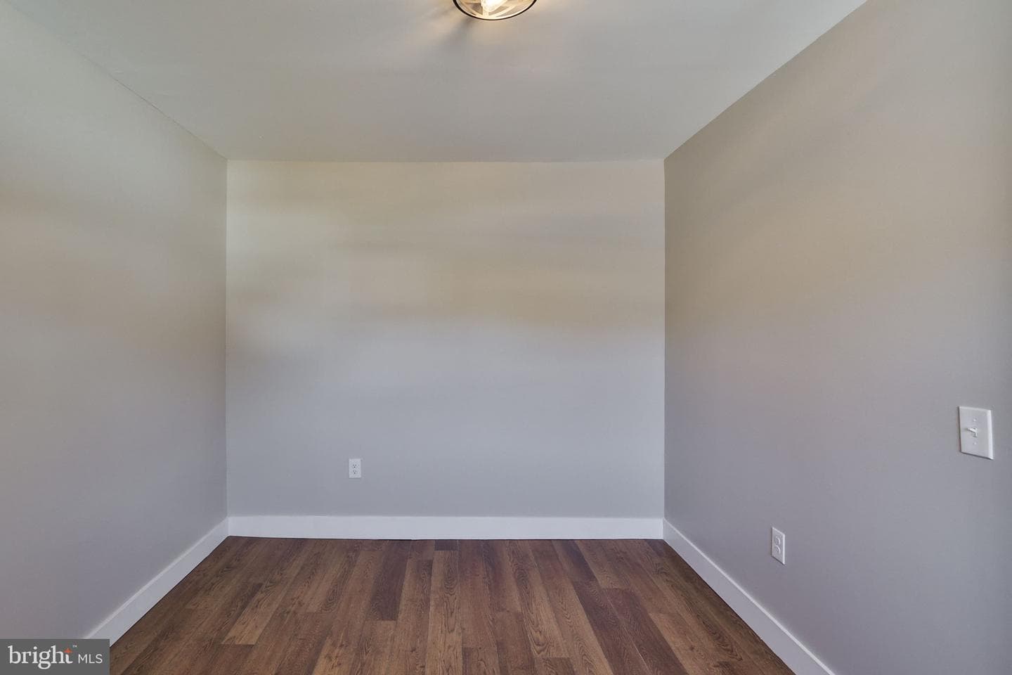 1437 Keilman Avenue photo 60