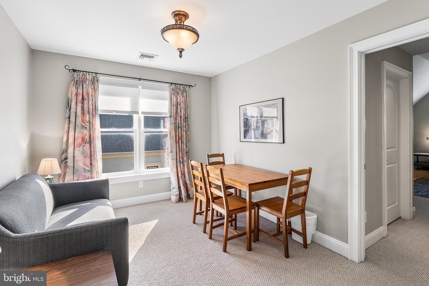 1572 Courtney Court photo 26