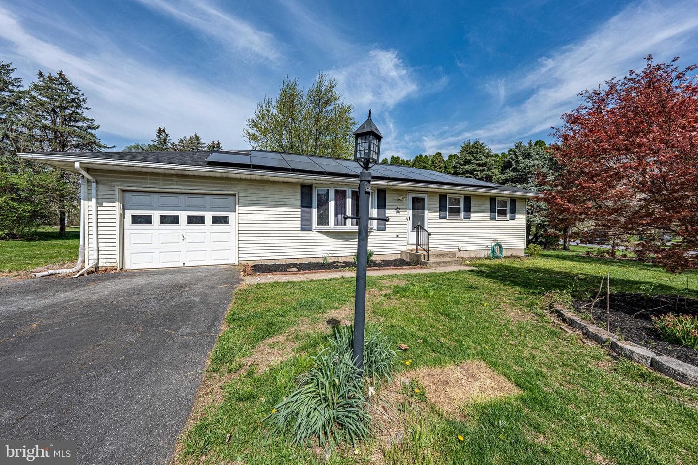 8 Babbling Brook Road photo 3
