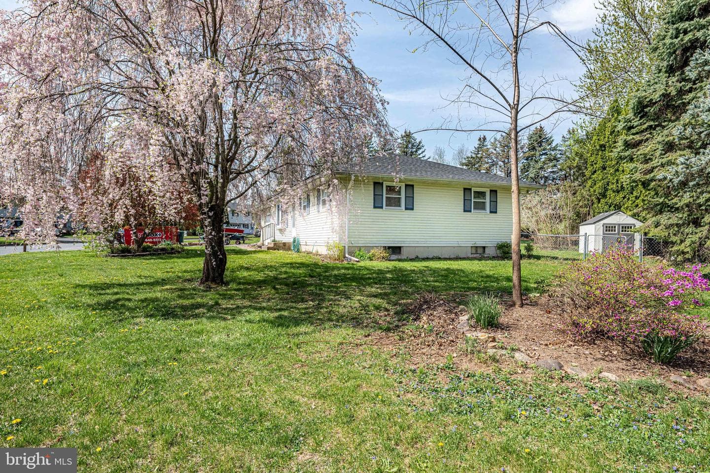 8 Babbling Brook Road photo 33