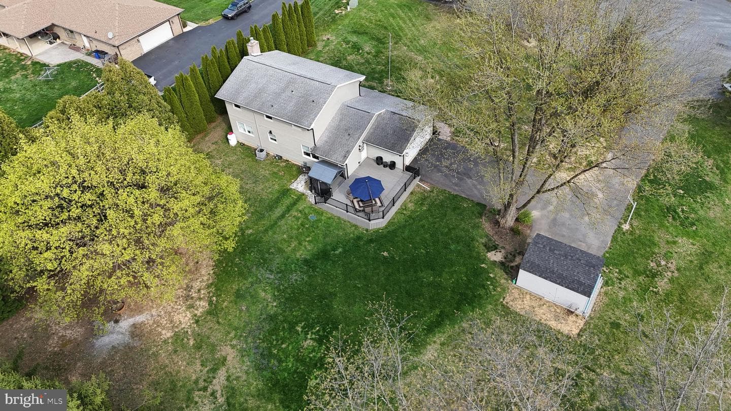 680 Hope Drive photo 29